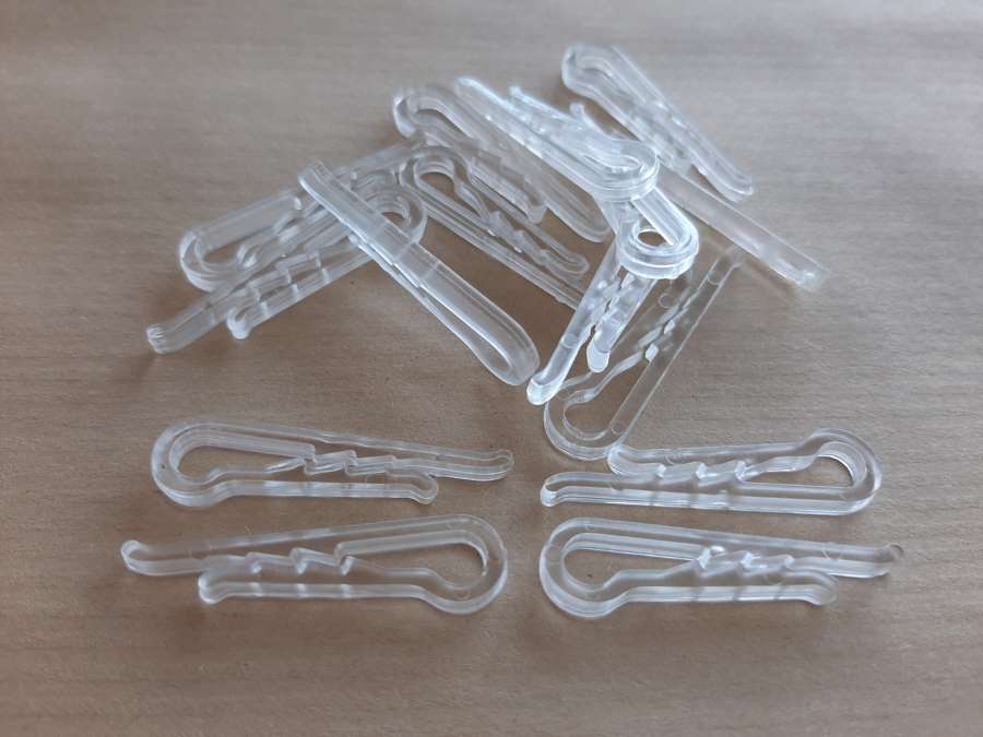 Clips for shirt art. 315 mm 39 in PETG or COMPOSTABLE PLASTIC